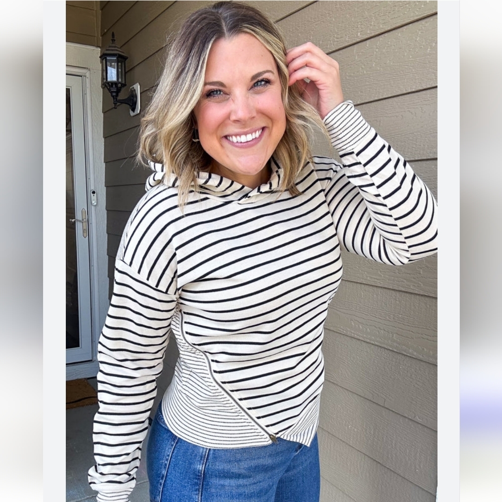 Doe and Rae Hoodie -L - asymmetrical stripped